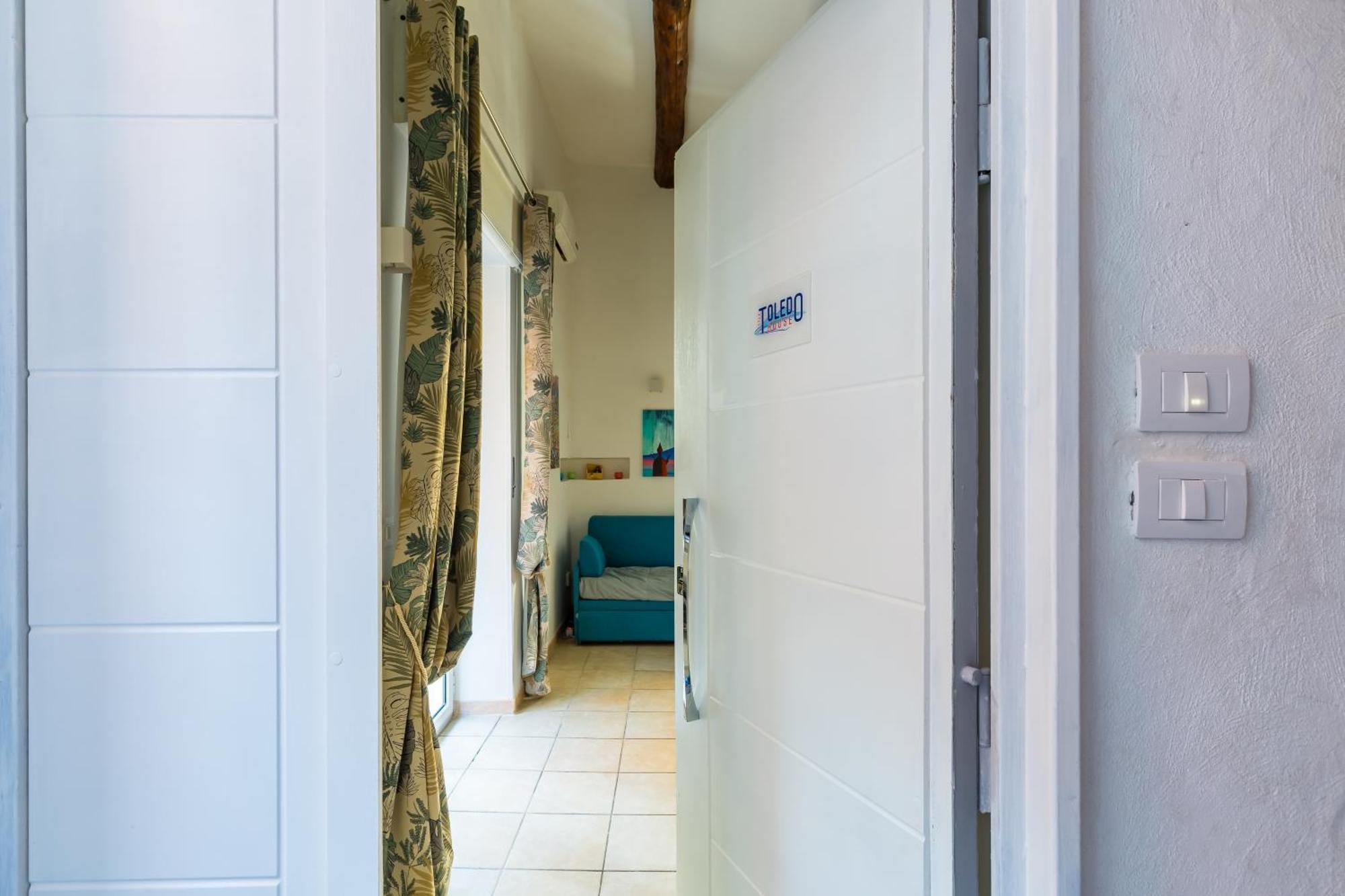 Toledo House Apartments نابولي المظهر الخارجي الصورة