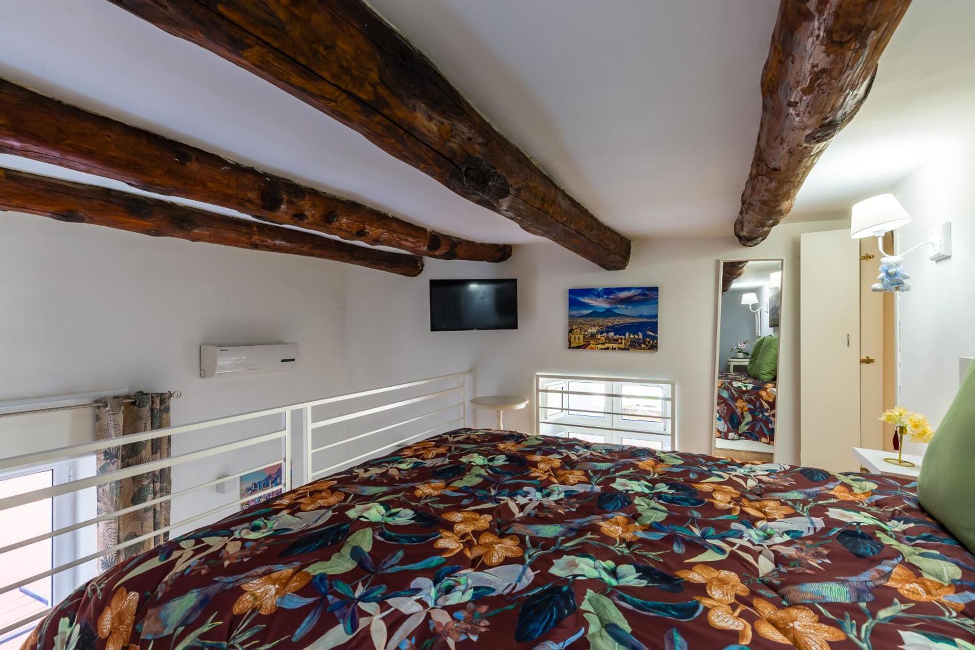 Toledo House Apartments نابولي المظهر الخارجي الصورة