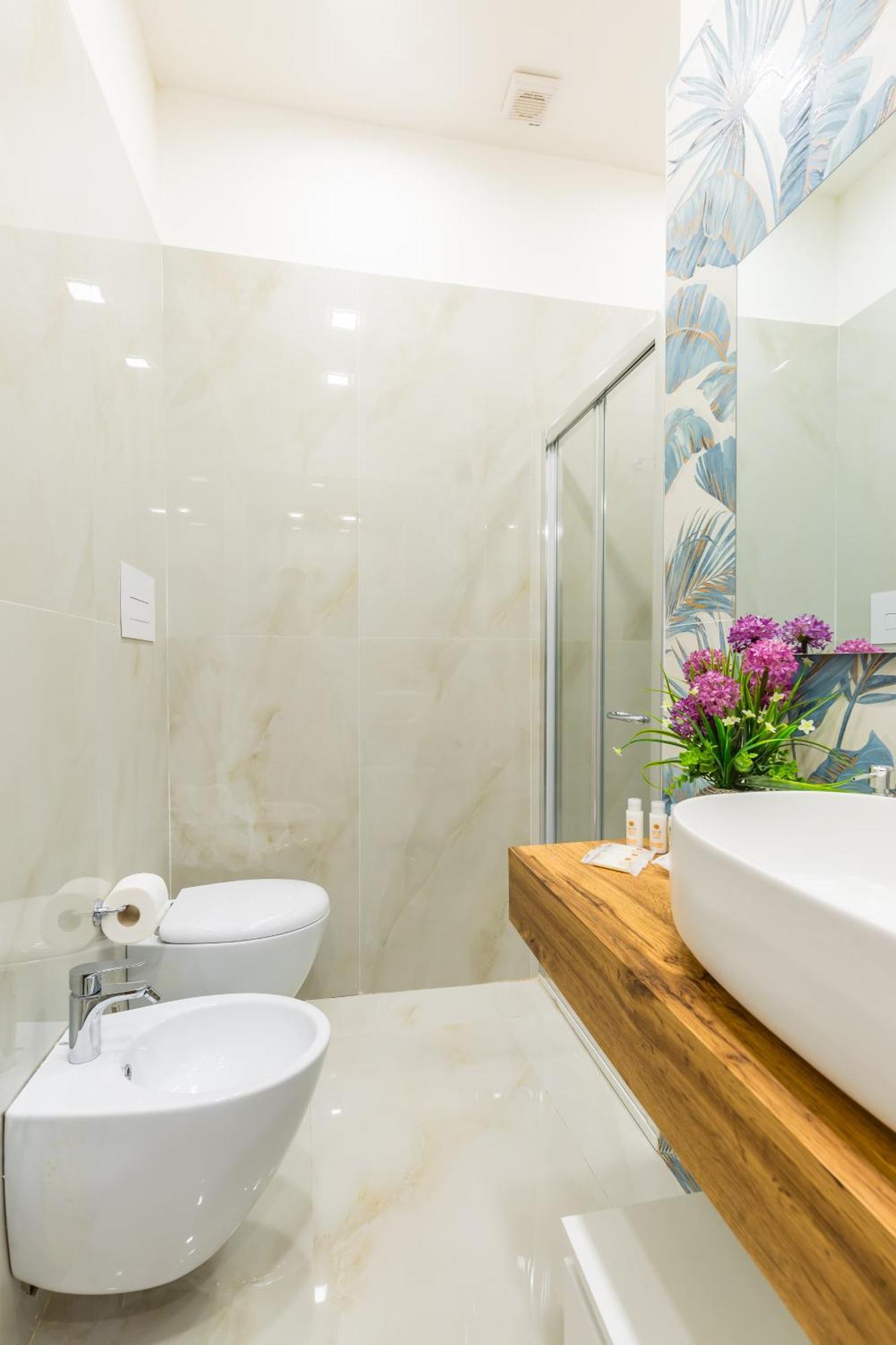 Toledo House Apartments نابولي المظهر الخارجي الصورة