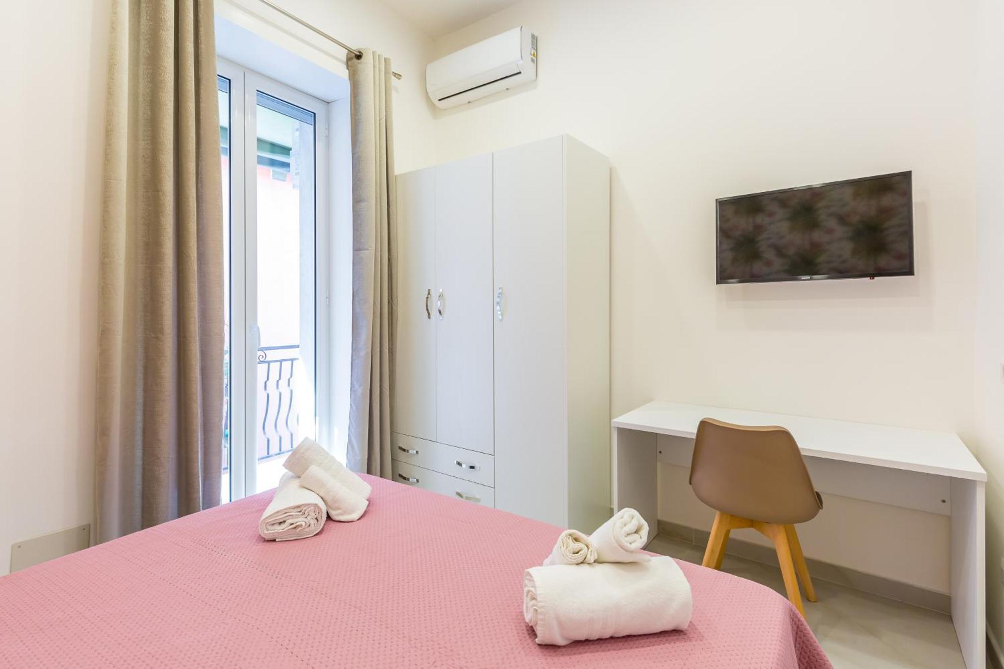 Toledo House Apartments نابولي المظهر الخارجي الصورة
