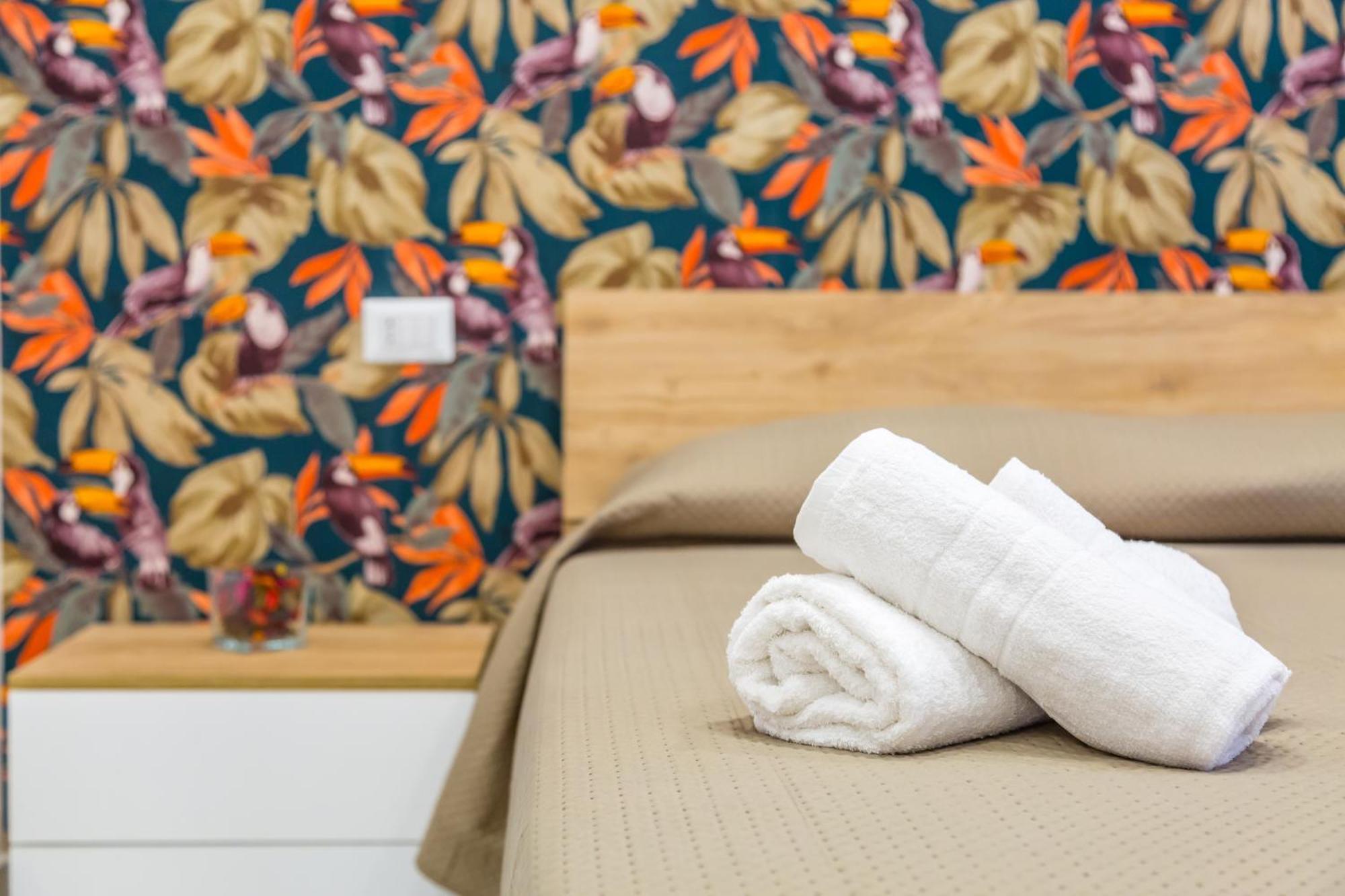 Toledo House Apartments نابولي المظهر الخارجي الصورة