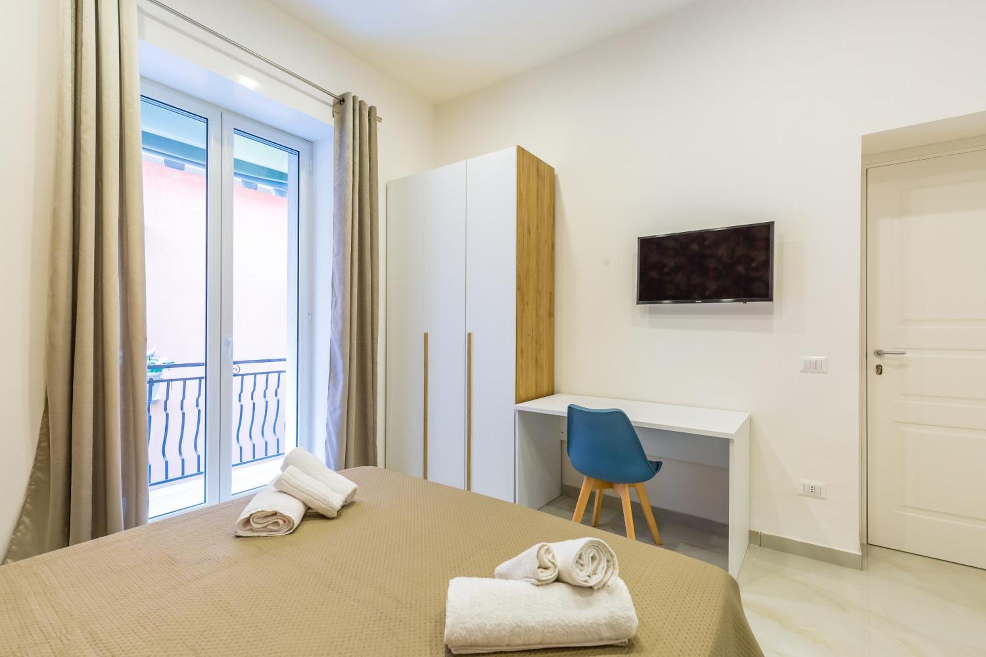 Toledo House Apartments نابولي المظهر الخارجي الصورة