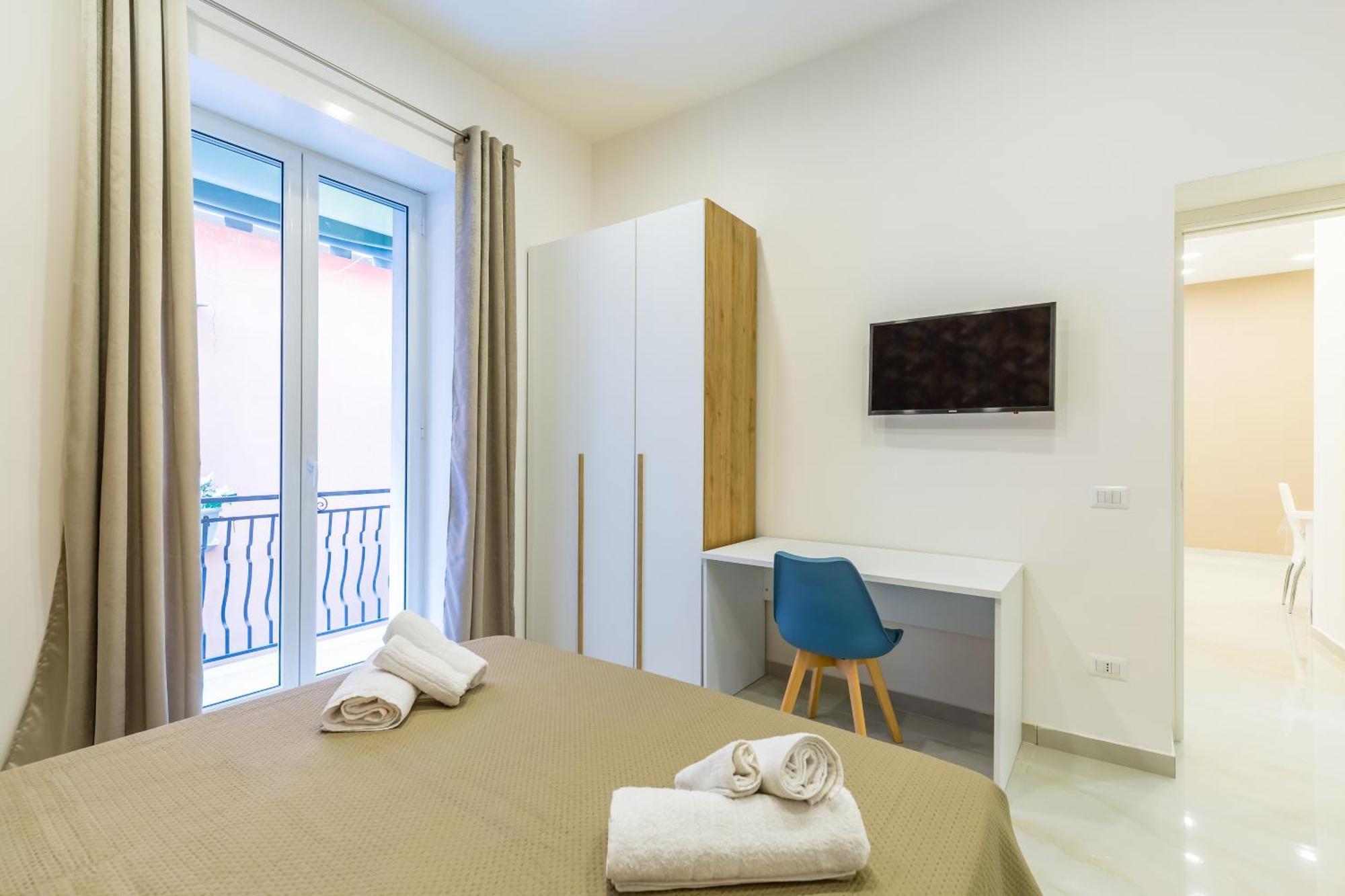 Toledo House Apartments نابولي المظهر الخارجي الصورة