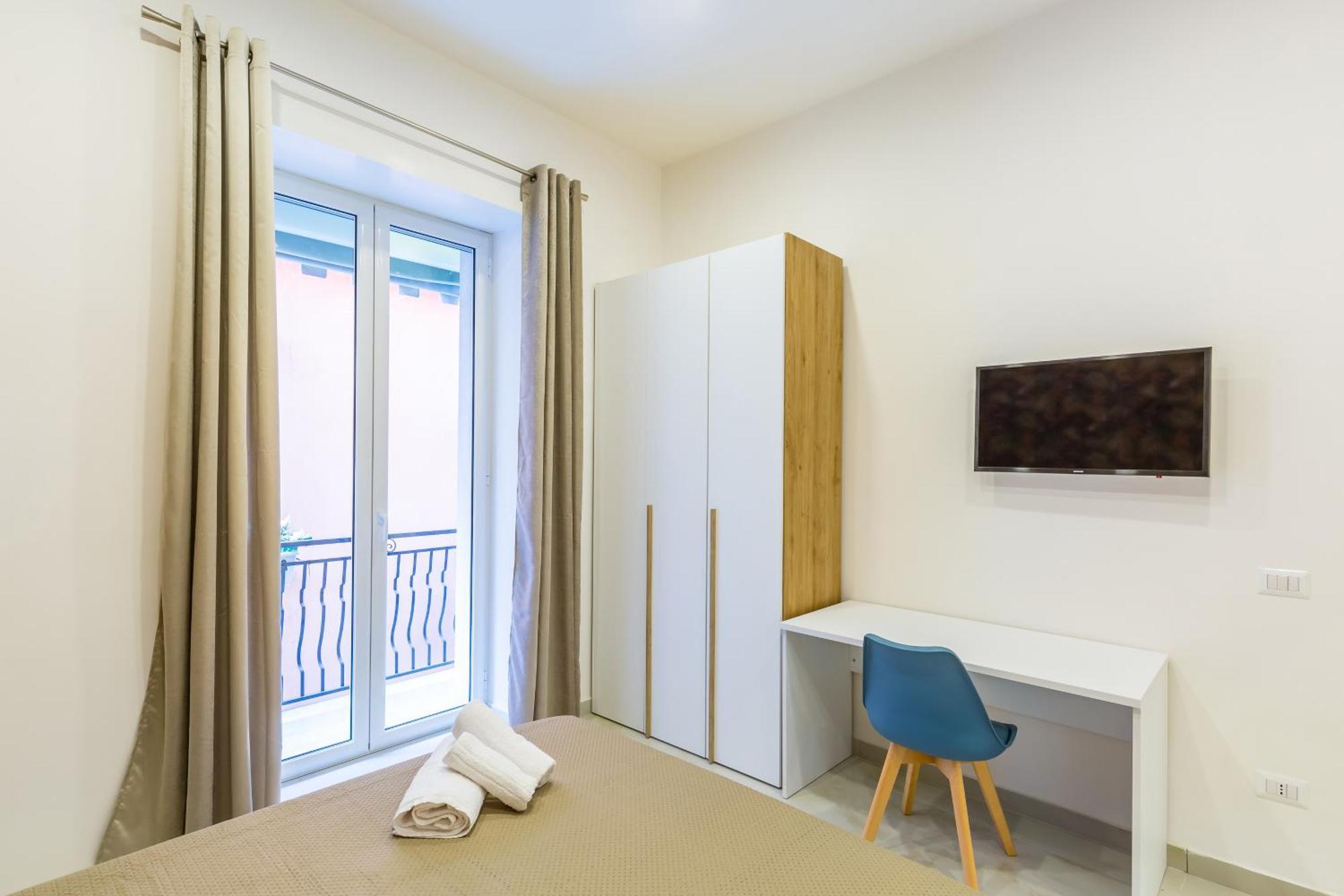 Toledo House Apartments نابولي المظهر الخارجي الصورة