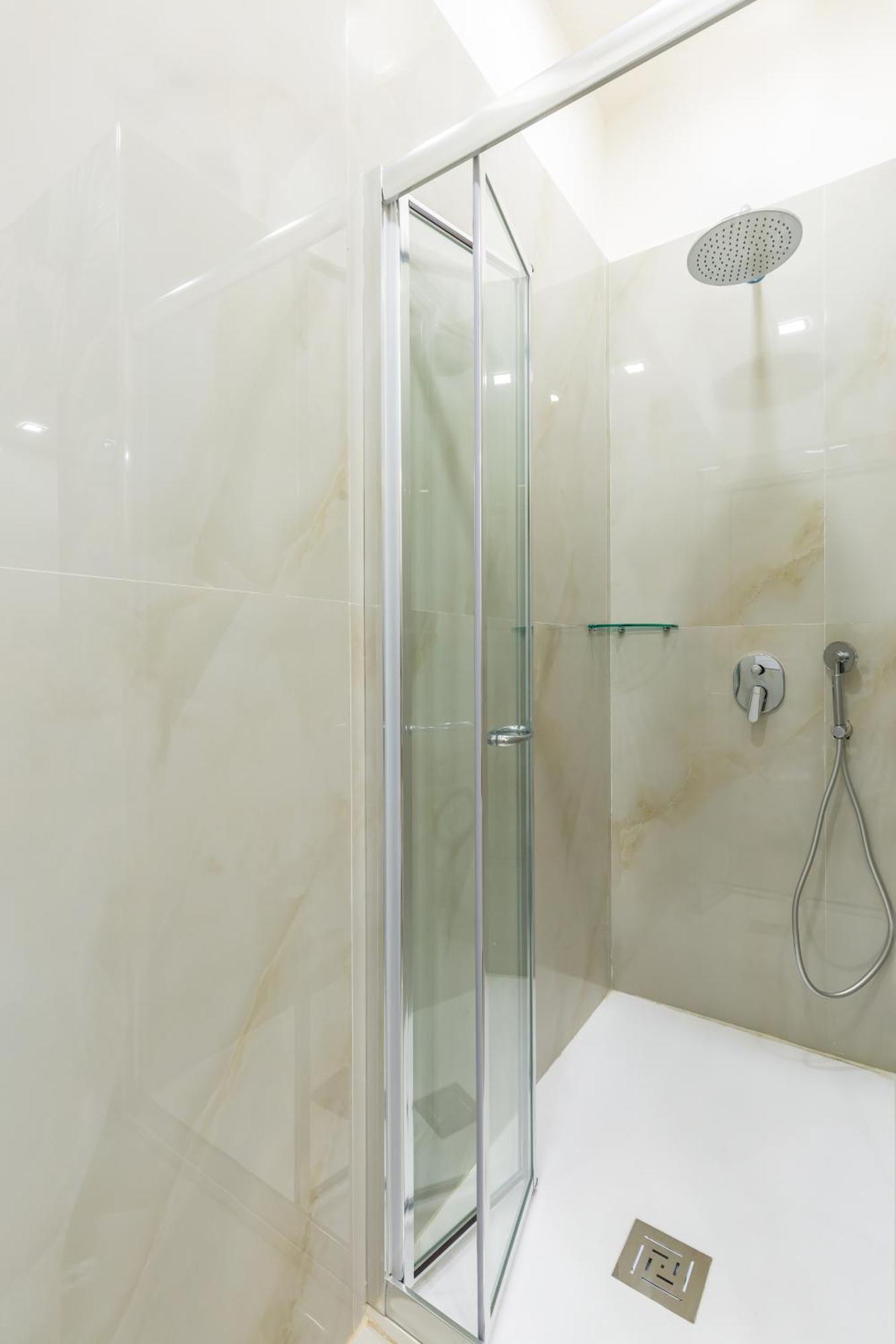 Toledo House Apartments نابولي المظهر الخارجي الصورة